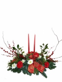 Candlelight Christmas Centerpiece